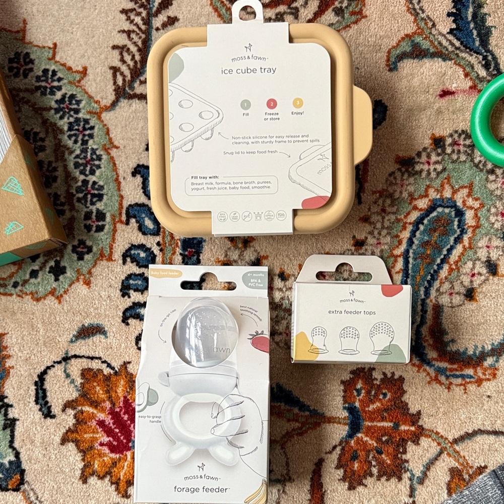 Moss and Fawn Ice Cube Tray & Forage Feeder Set